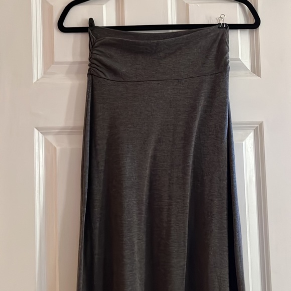 Zenana Outfitters Dresses & Skirts - Zenana Outfitters Maxi Skirt size M